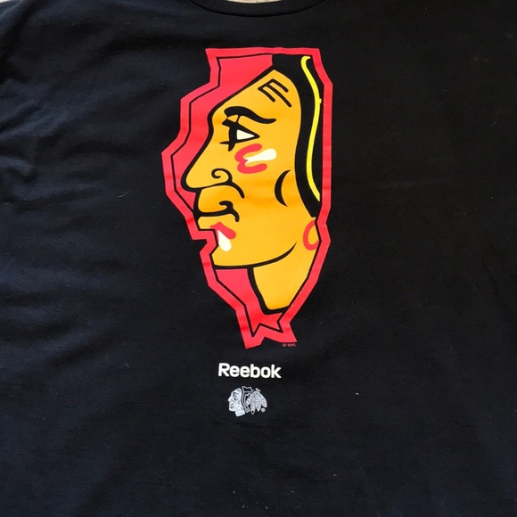Reebok Other - Reebok Chicago Blackhawks T-shirt XL